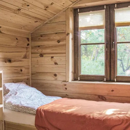 Beautiful Home In Milakowo With Wifi Milakowo