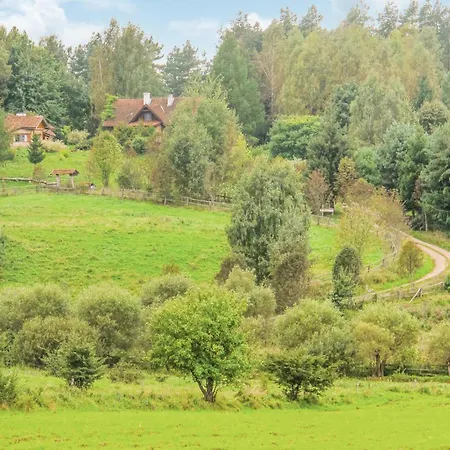 Three-bedroom In Milakowo