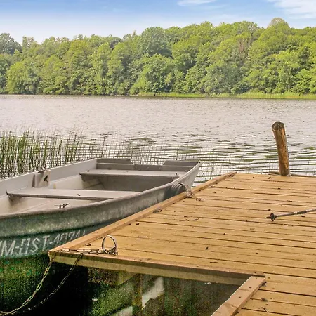 度假居 Three-bedroom In Milakowo