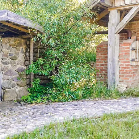 Beautiful Home In Milakowo With Wifi